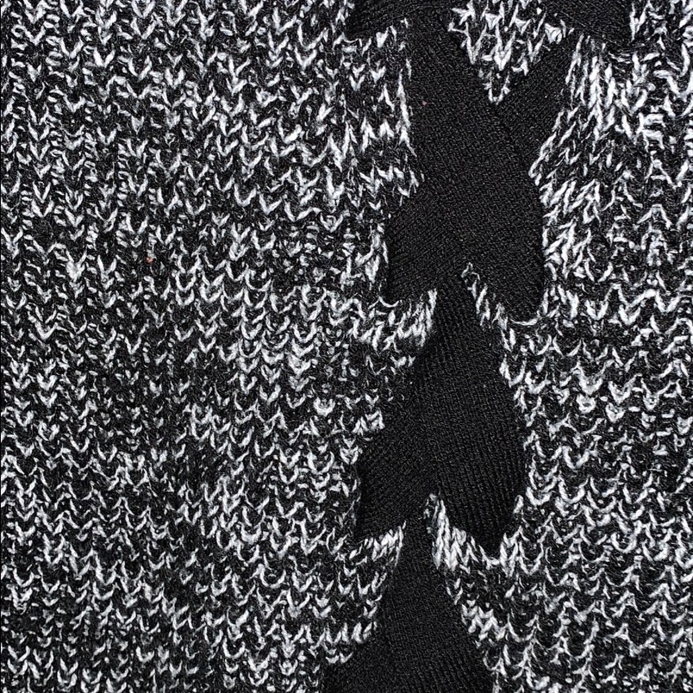 Sweater - Picture 3 of 3